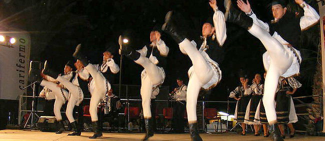Rumuńscy tancerze
